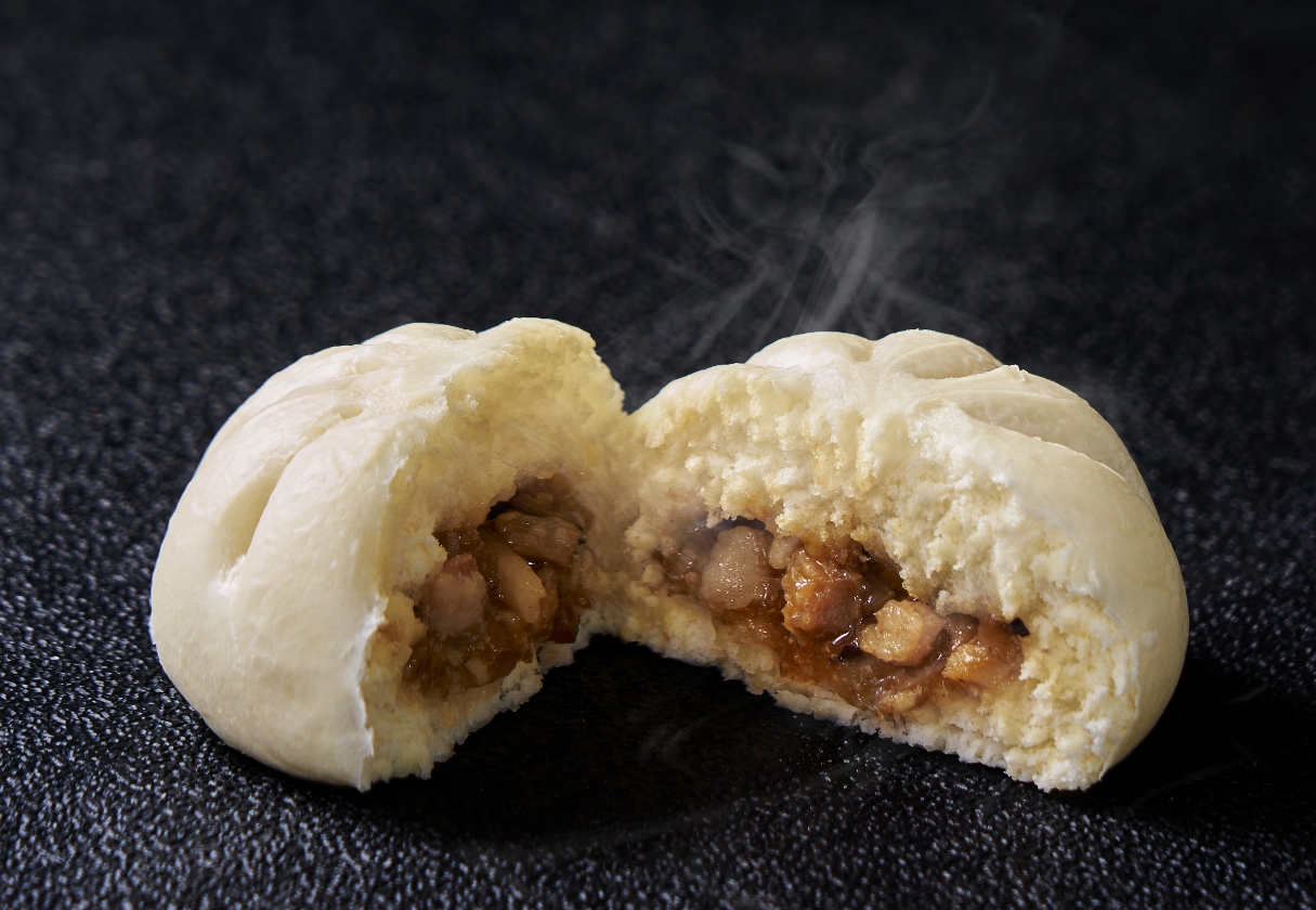 東京・青山「とんかつ まい泉」豚まん